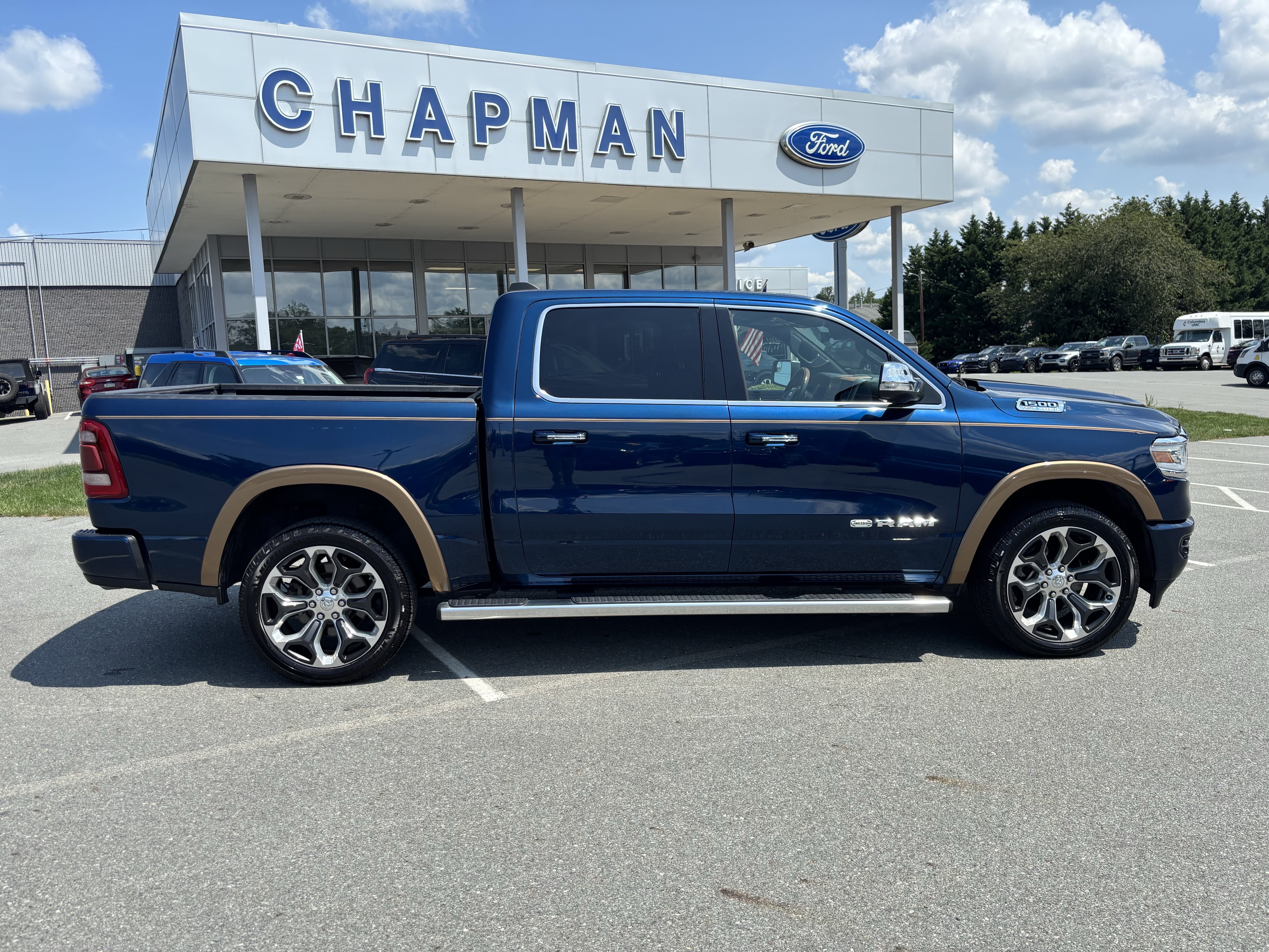Used 2022 Patriot Blue Pearlcoat Ram Longhorn image 8