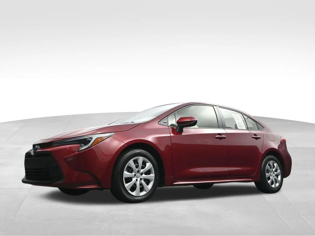 2025 Toyota Corolla LE - Photo 37