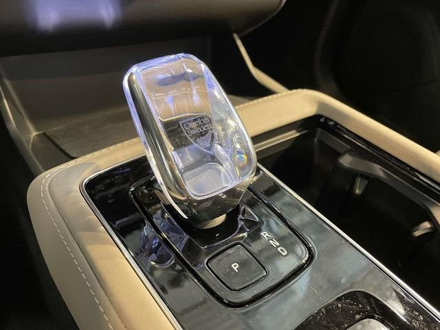 2026 Volvo XC90 Plus - Photo 31