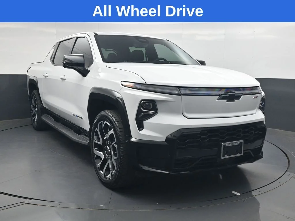 Used 2024 Chevrolet Silverado EV RST with VIN 1GC40ZEL9RU301655 for sale in Greensboro, NC