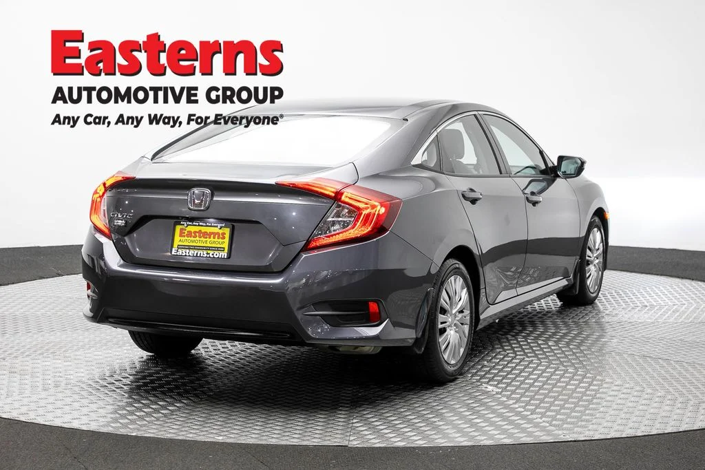 Used 2017 Gray Honda LX image 5