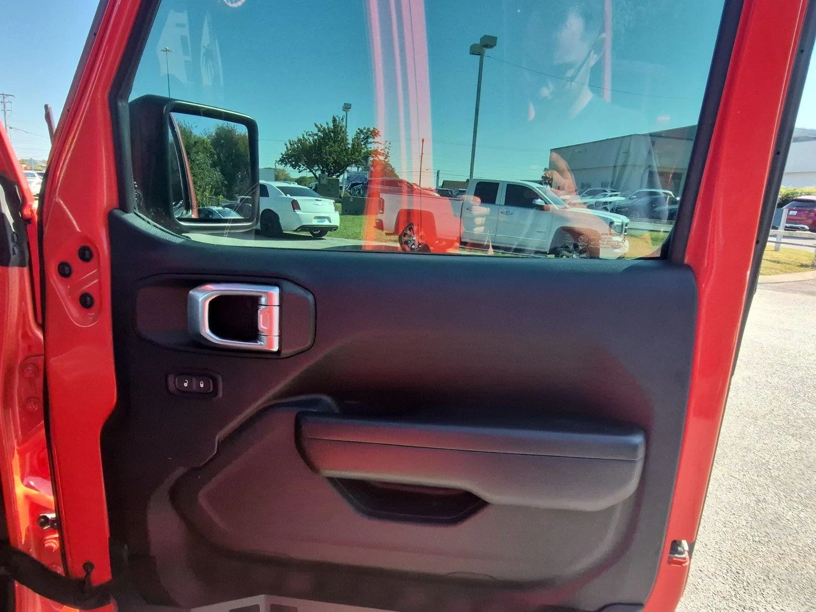 Used 2023 Punkn Metallic Clearcoat Jeep Willys image 34