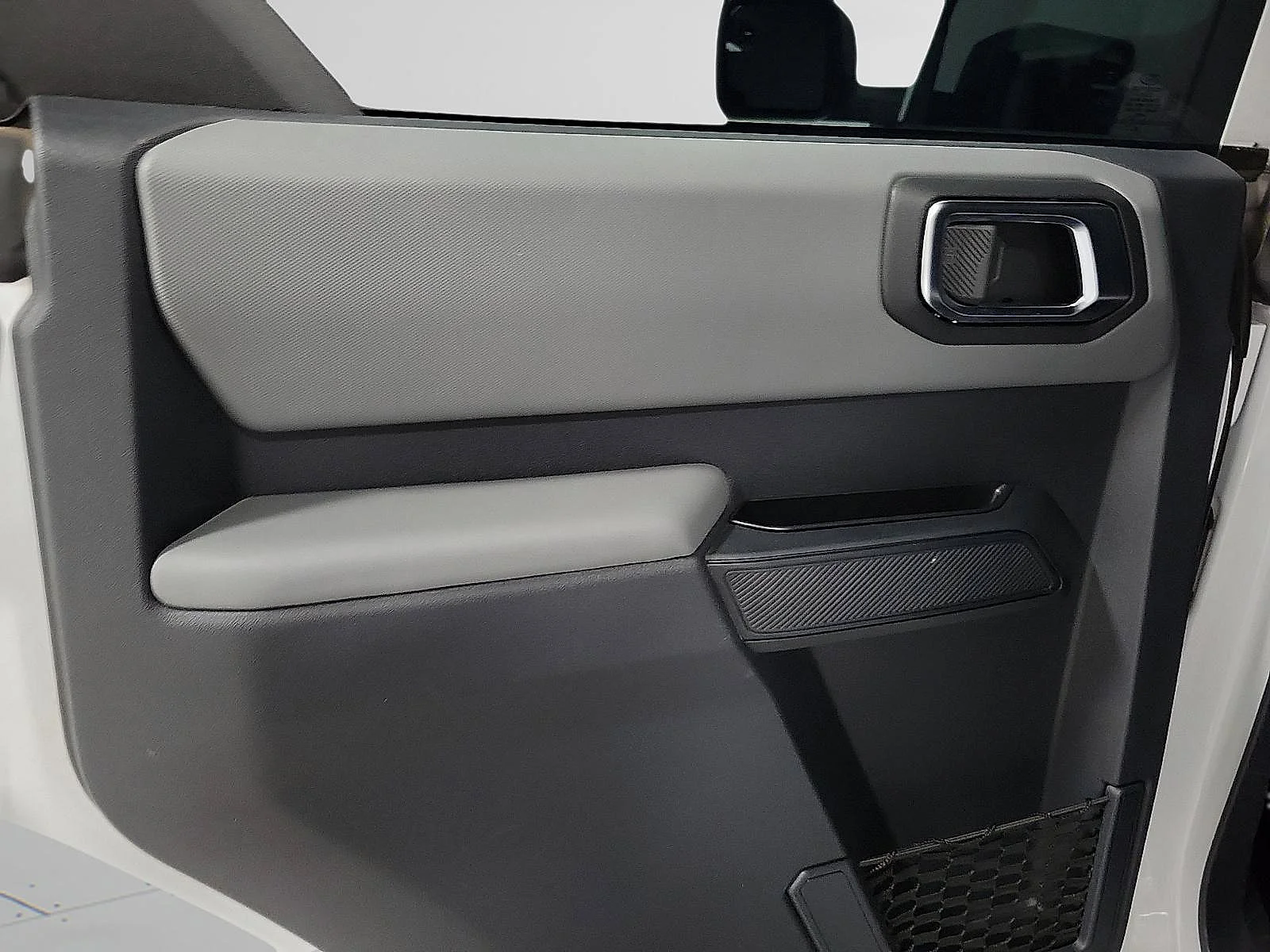 Used 2022 White Ford  image 10