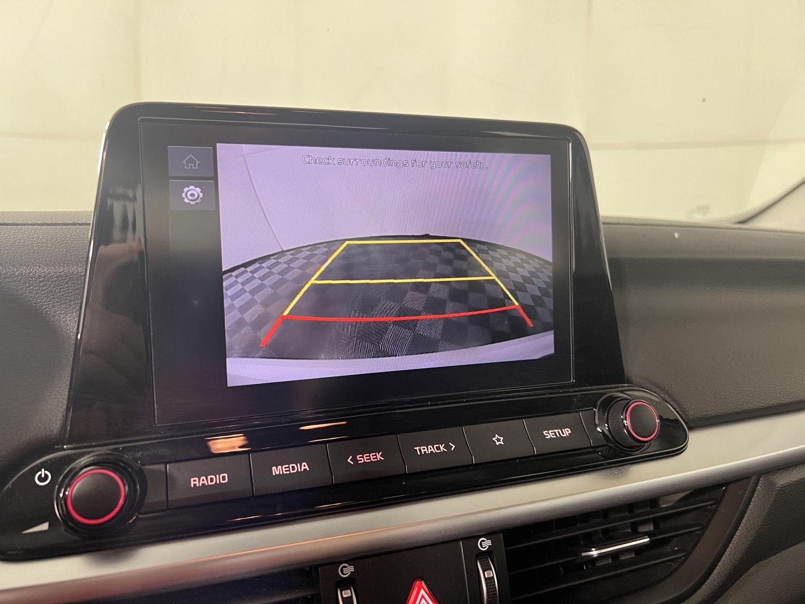 Used 2023 Snow White Pearl Kia LXS image 19