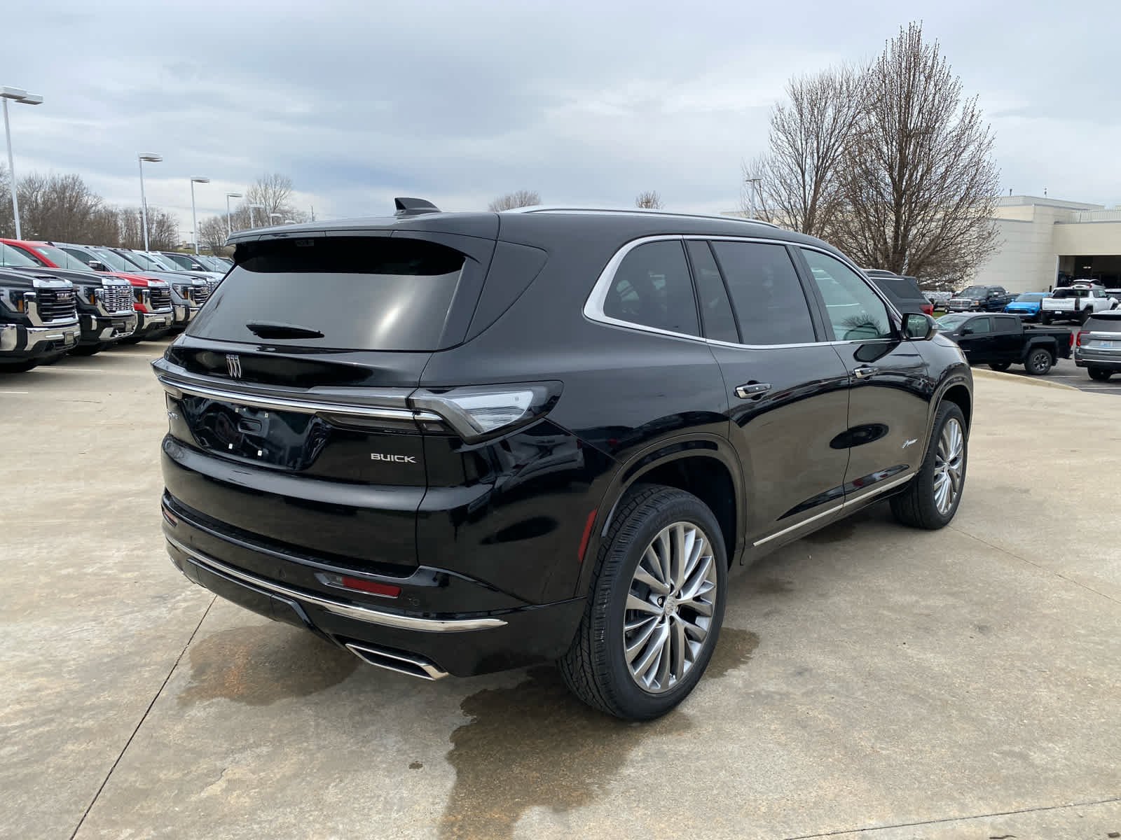 2026 Buick Enclave Avenir - Photo 6