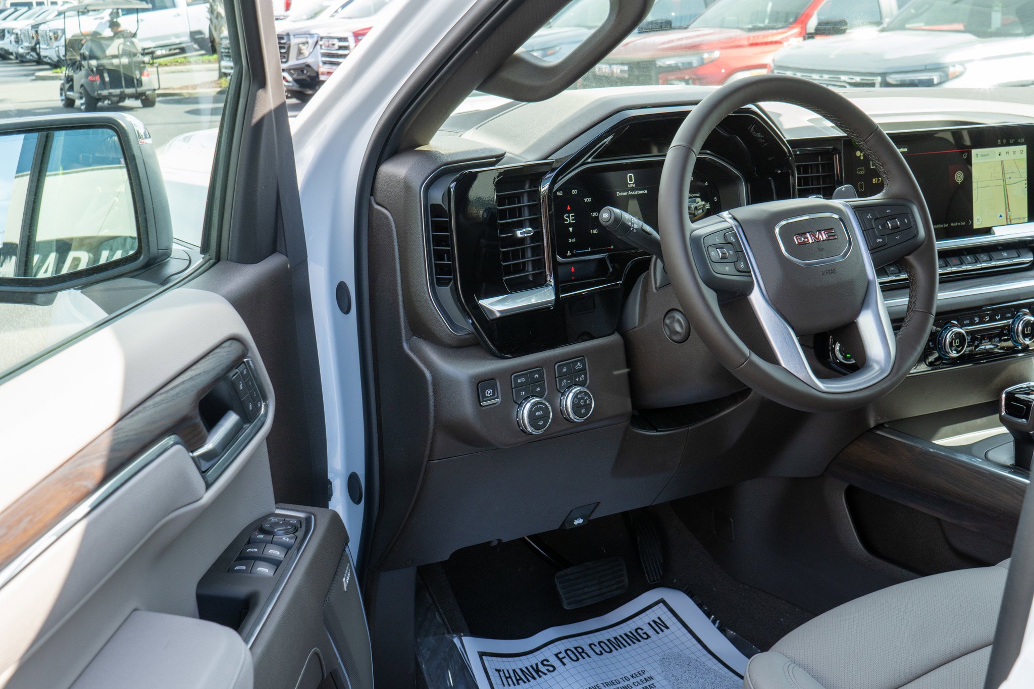 2026 GMC Sierra 1500 SLT - Photo 12