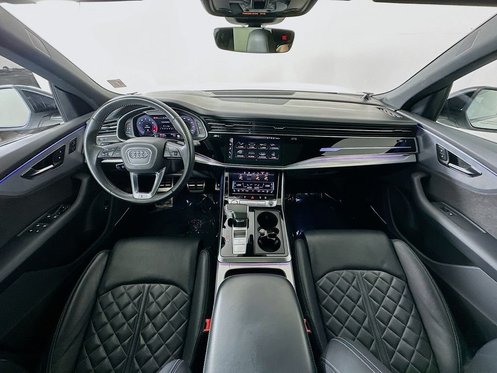 Used 2020 Glacier White Metallic Audi 4.0T Prestige image 26