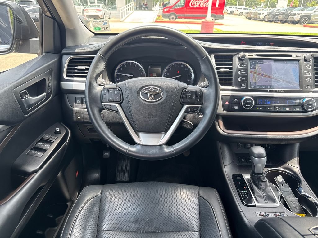 Used 2018 Gray Toyota Limited image 20