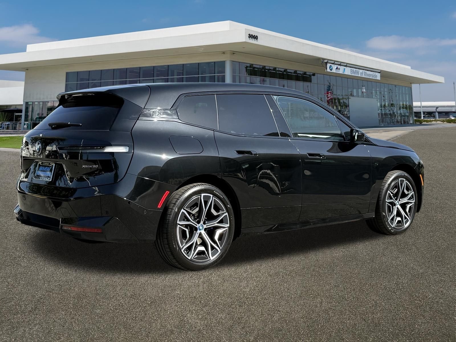 Certified Used 2024 Black BMW xDrive50 image 10