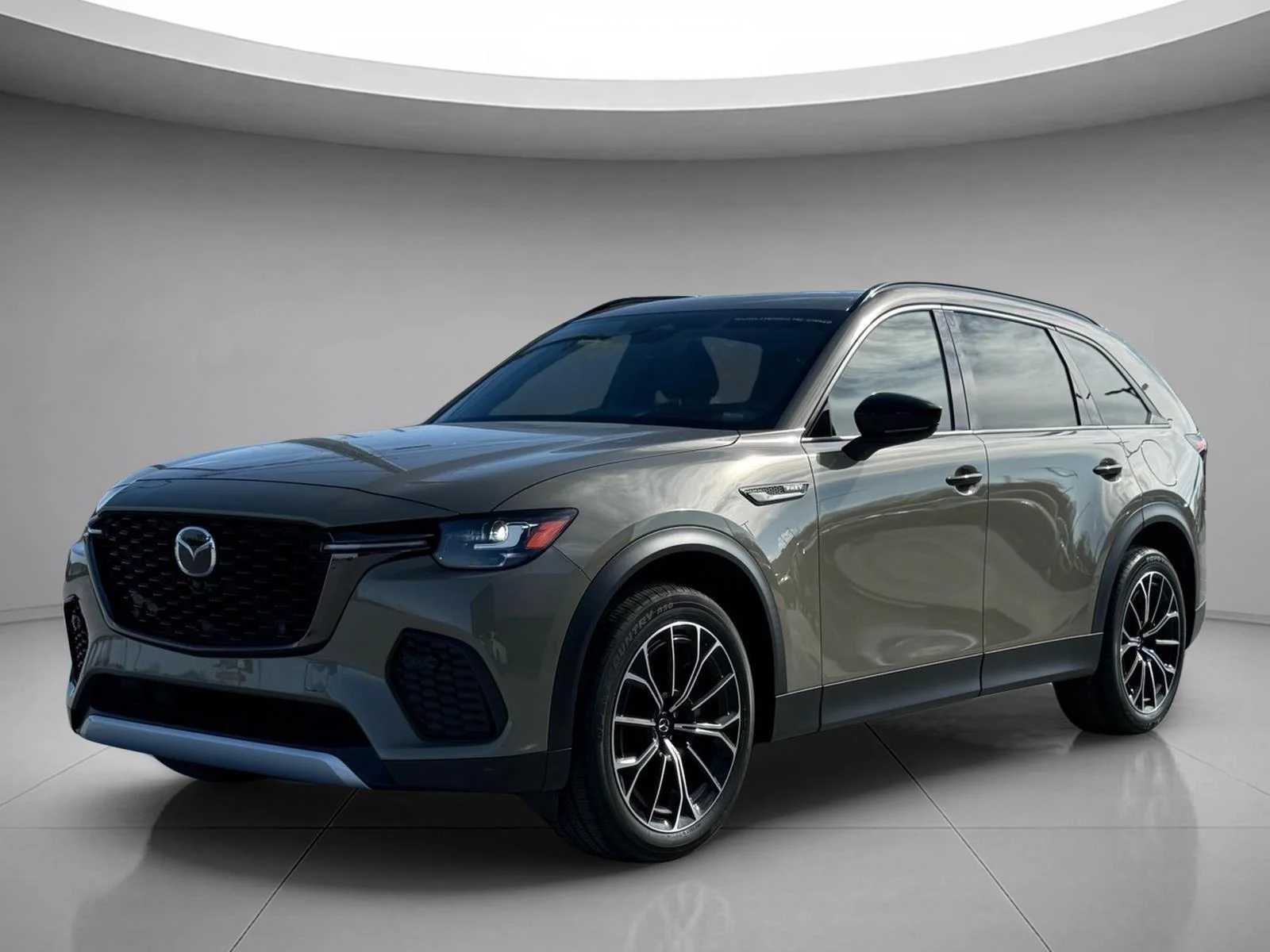 2025 Mazda CX-70 PHEV Premium Plus Package's photo