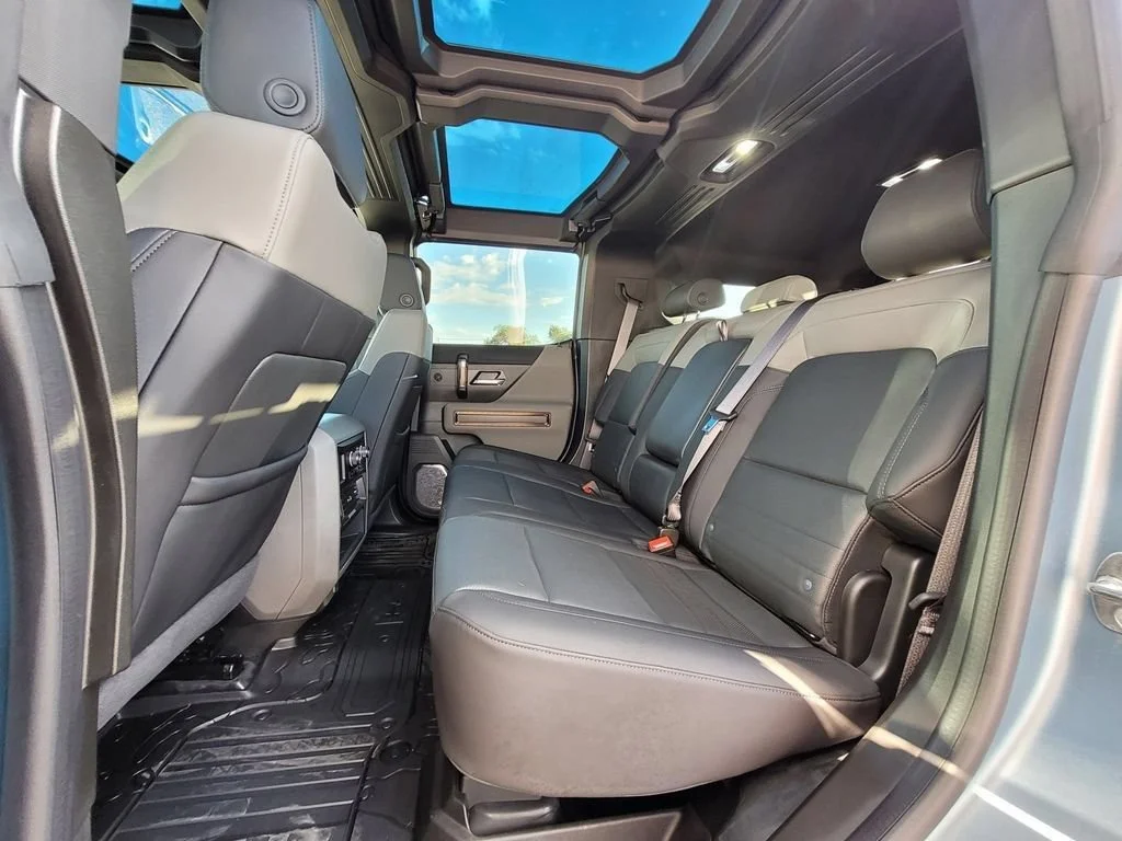 2024 GMC HUMMER EV 3X - Photo 8