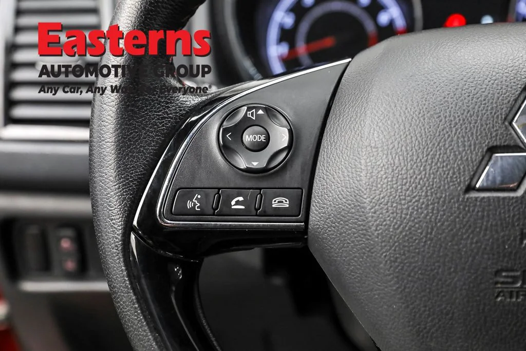 Used 2022 Red Mitsubishi 2.0 LE image 15