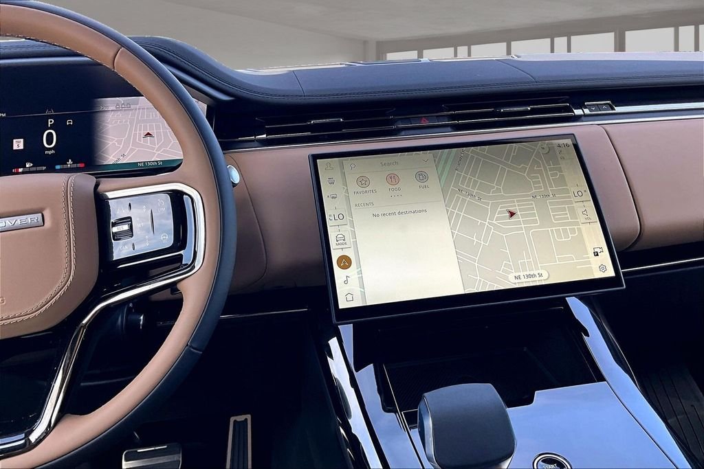 New 2026  Land Rover Dynamic SE image 7