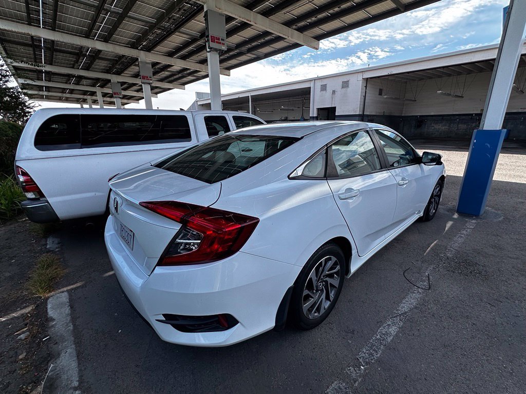 Used 2016 White Orchid Pearl Honda EX image 27