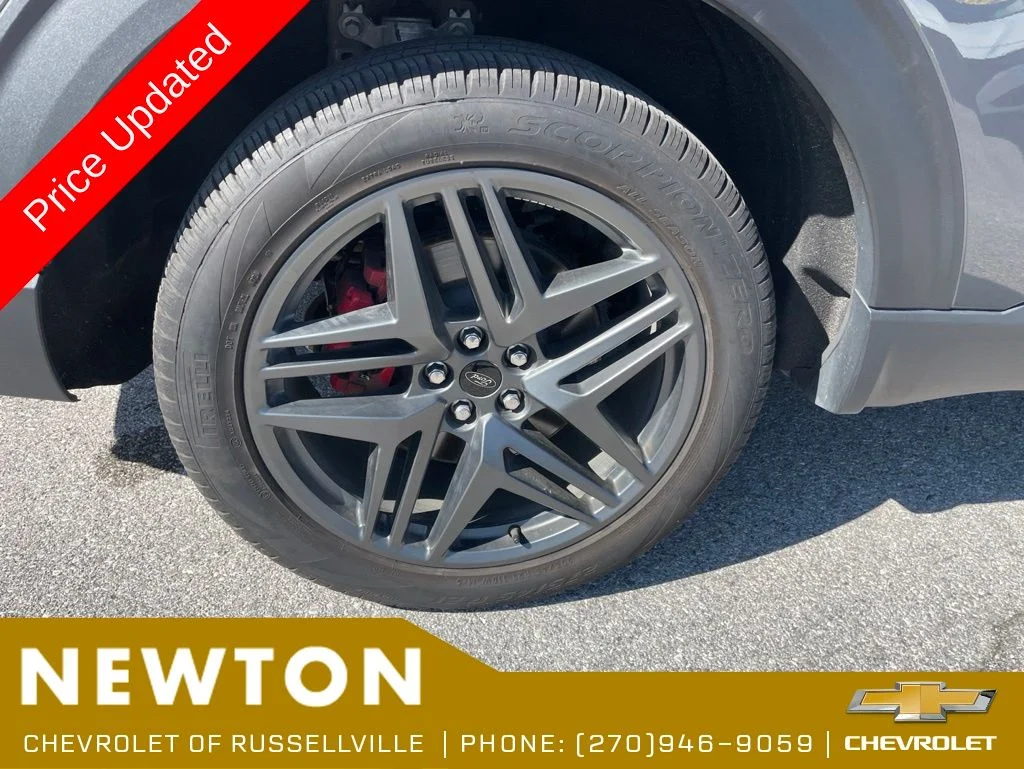 Used 2025 Gray Ford ST-Line image 45
