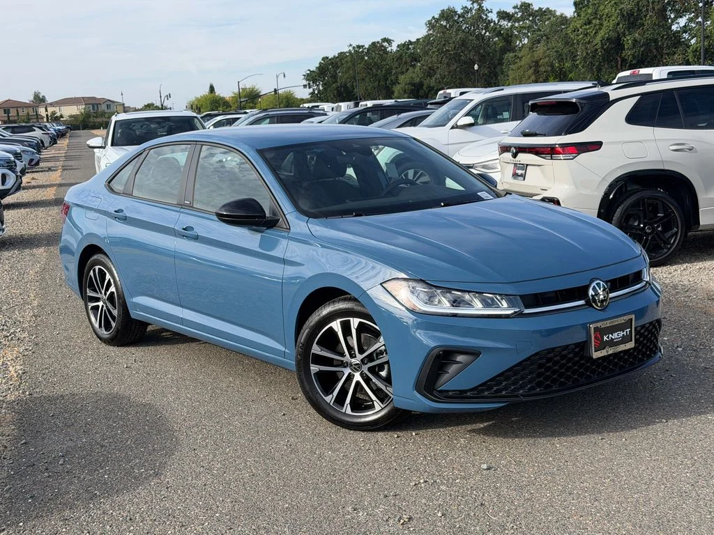 New 2026 Monterey Blue Pearl Volkswagen 1.5T Sport image 3