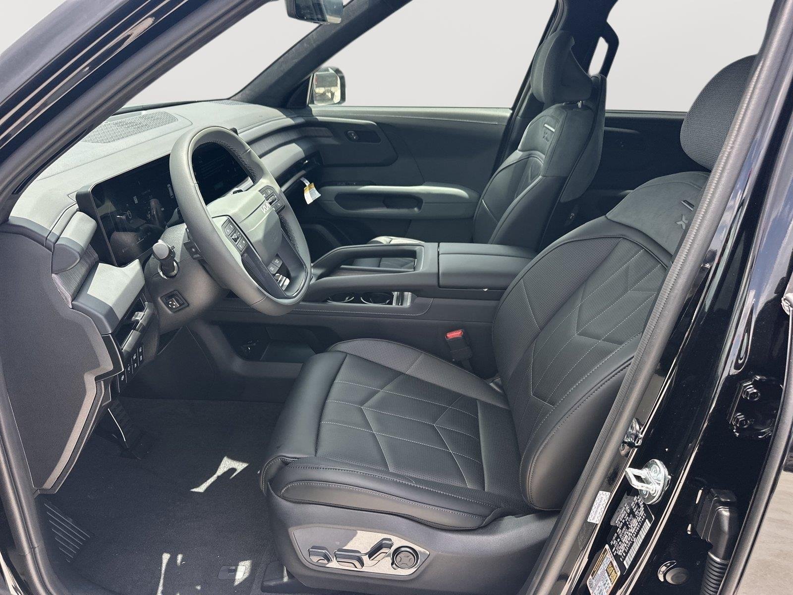 New 2027 Ebony Black Kia X-Line SX Prestige image 22