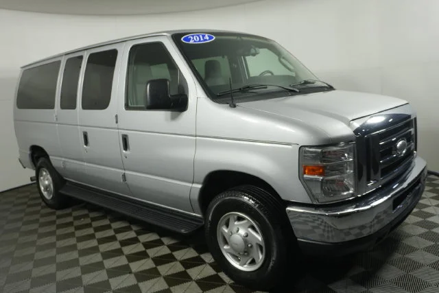 Used 2014 Ingot Silver Metallic Ford XLT image 1