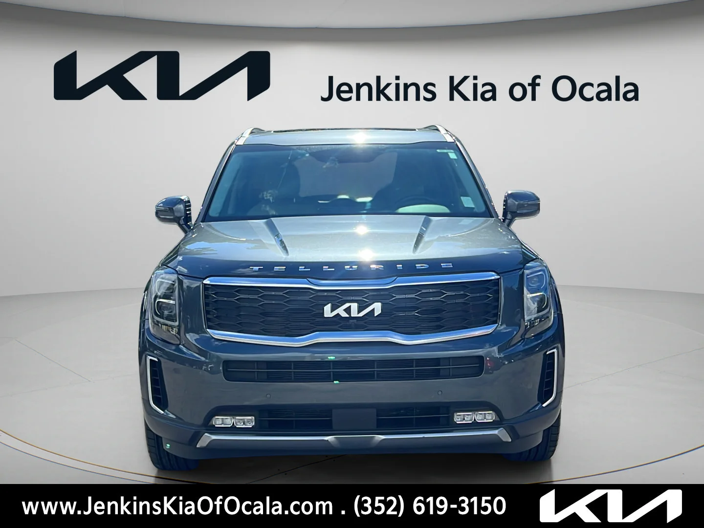 Used 2022 Gravity Grey Kia SX image 8