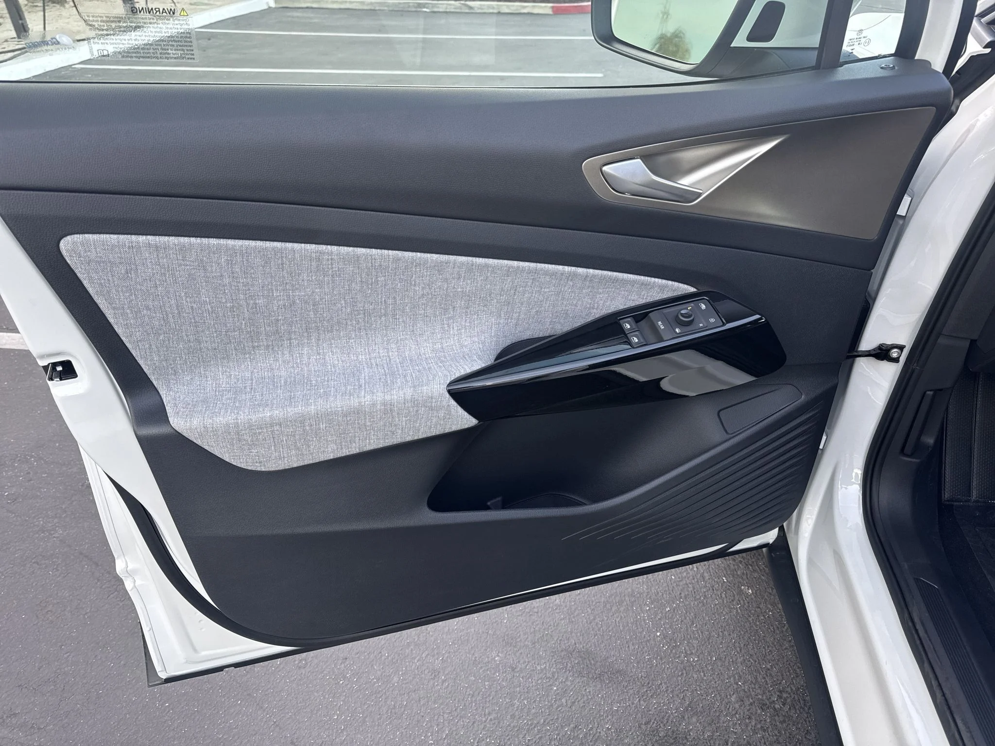 New 2026 Opal White Pearl Volkswagen Pro image 12