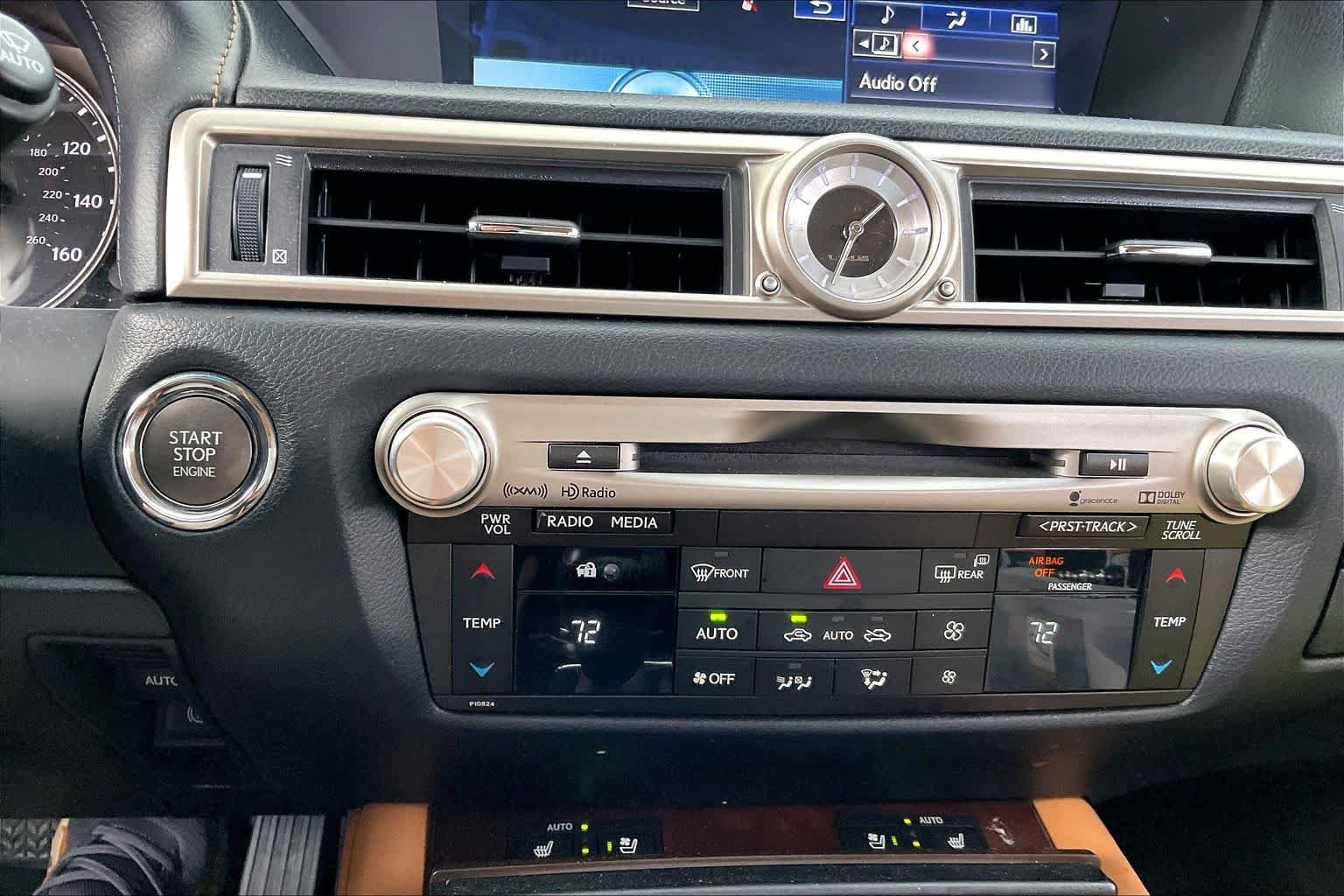 Used 2015 Obsidian Lexus  image 33