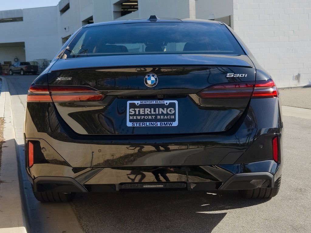 New 2026 Black Sapphire Metallic BMW 530i xDrive image 6