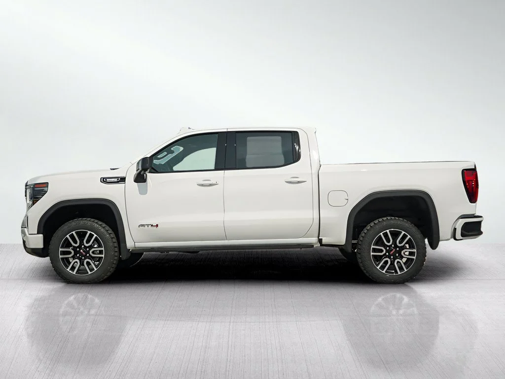 New 2026 Summit White GMC AT4 image 3