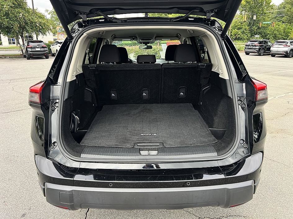 Certified Used 2024 Super Black Nissan SV image 15