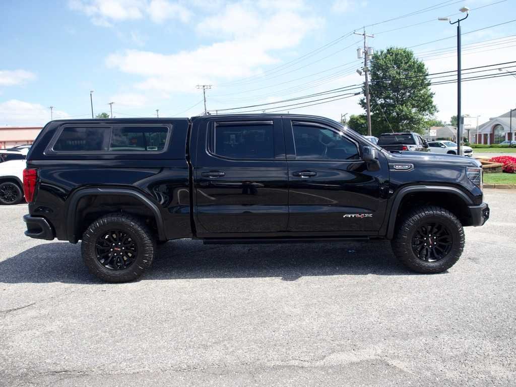 Used 2023 ONYX BLACK GMC AT4X image 5