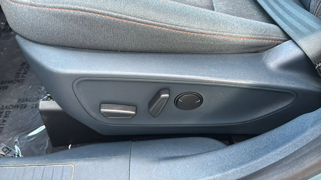 Certified Used 2022 Blue Ford XLT image 21