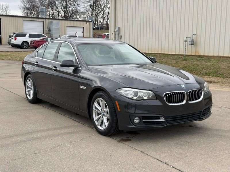 2016 BMW 5 Series 528i