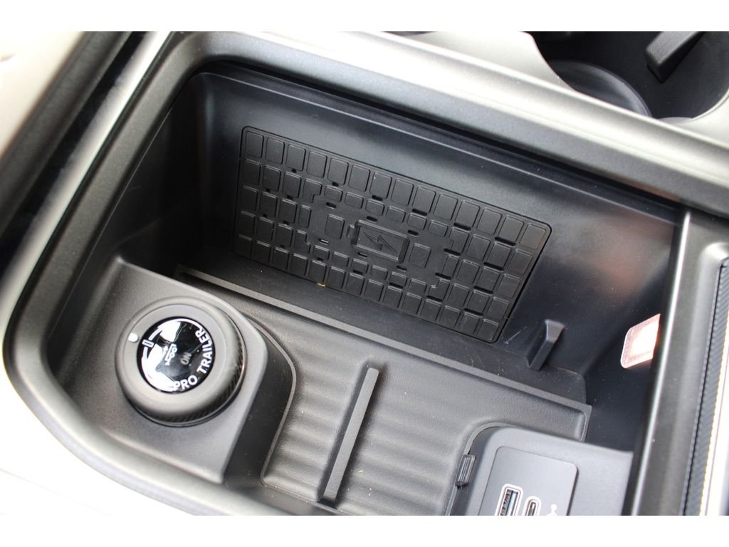 2025 Ford Expedition MAX Active - Photo 17