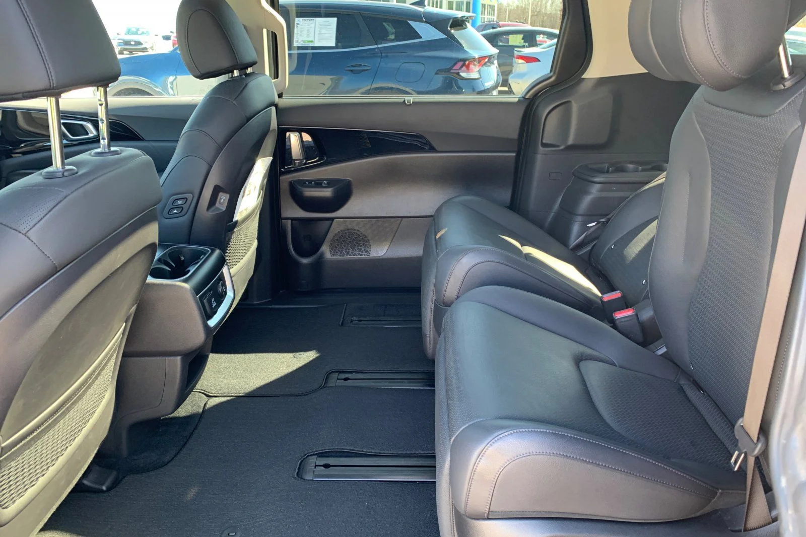 Used 2025  Kia SX Prestige image 14