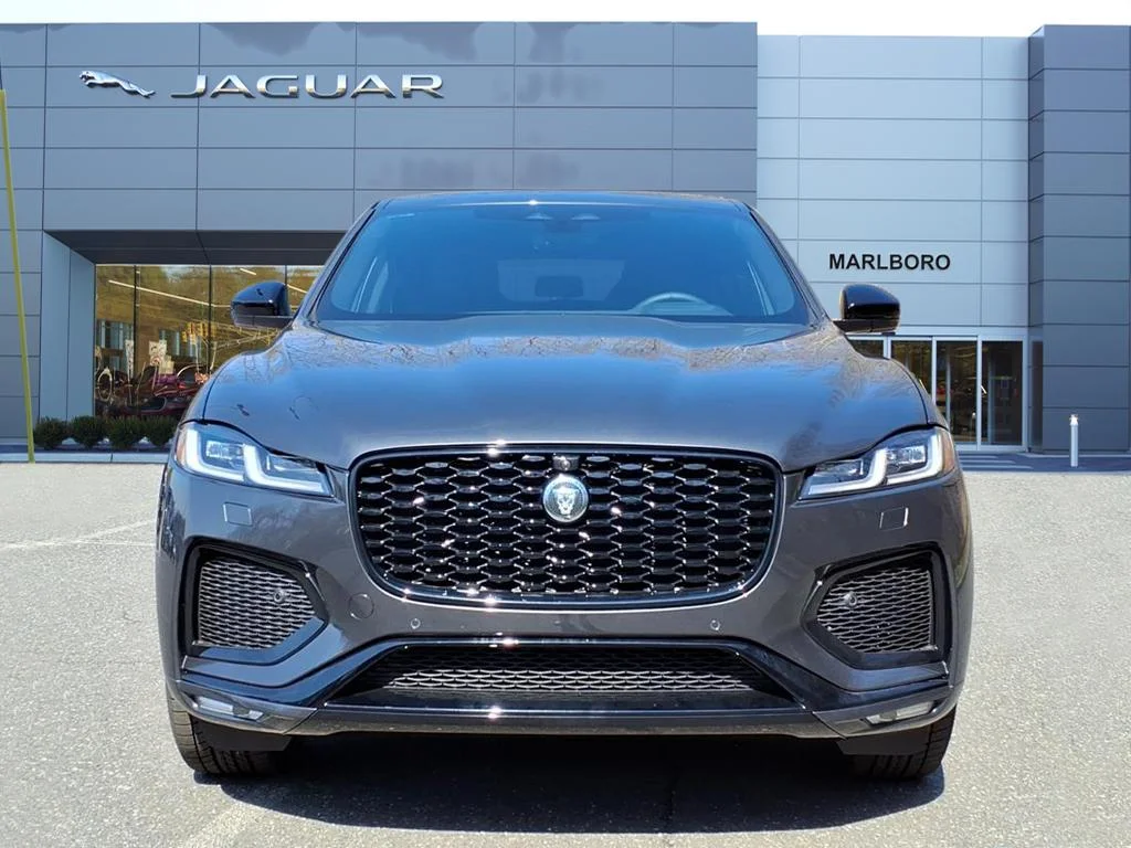 New 2026 Grey Jaguar P400 R-Dynamic S image 8