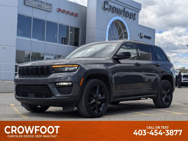 2025 Jeep Grand Cherokee L Limited - - 4x4 - Luxury Tech II - Black Pkg - Command View Sunroof - Leather & More!