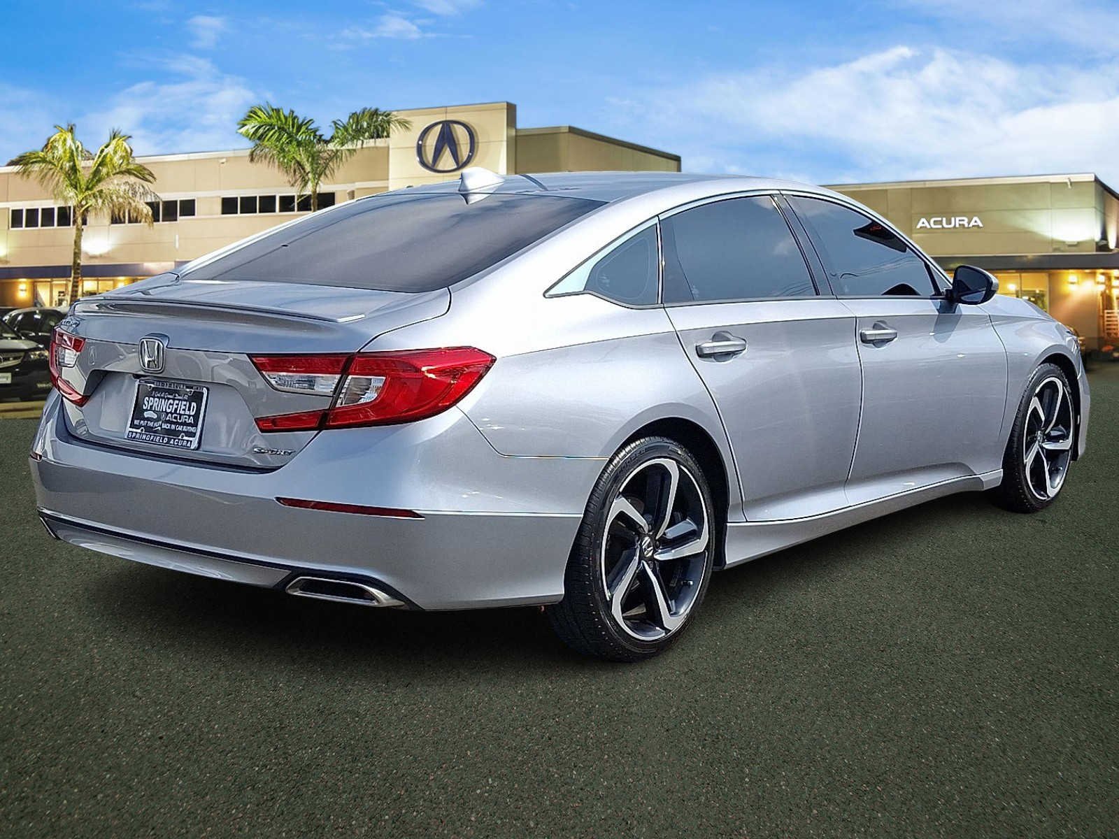 Used 2020 Lunar Silver Metallic Honda Sport image 7