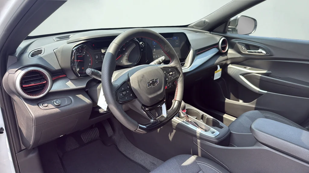 2026 Chevrolet Trax RS - Photo 32