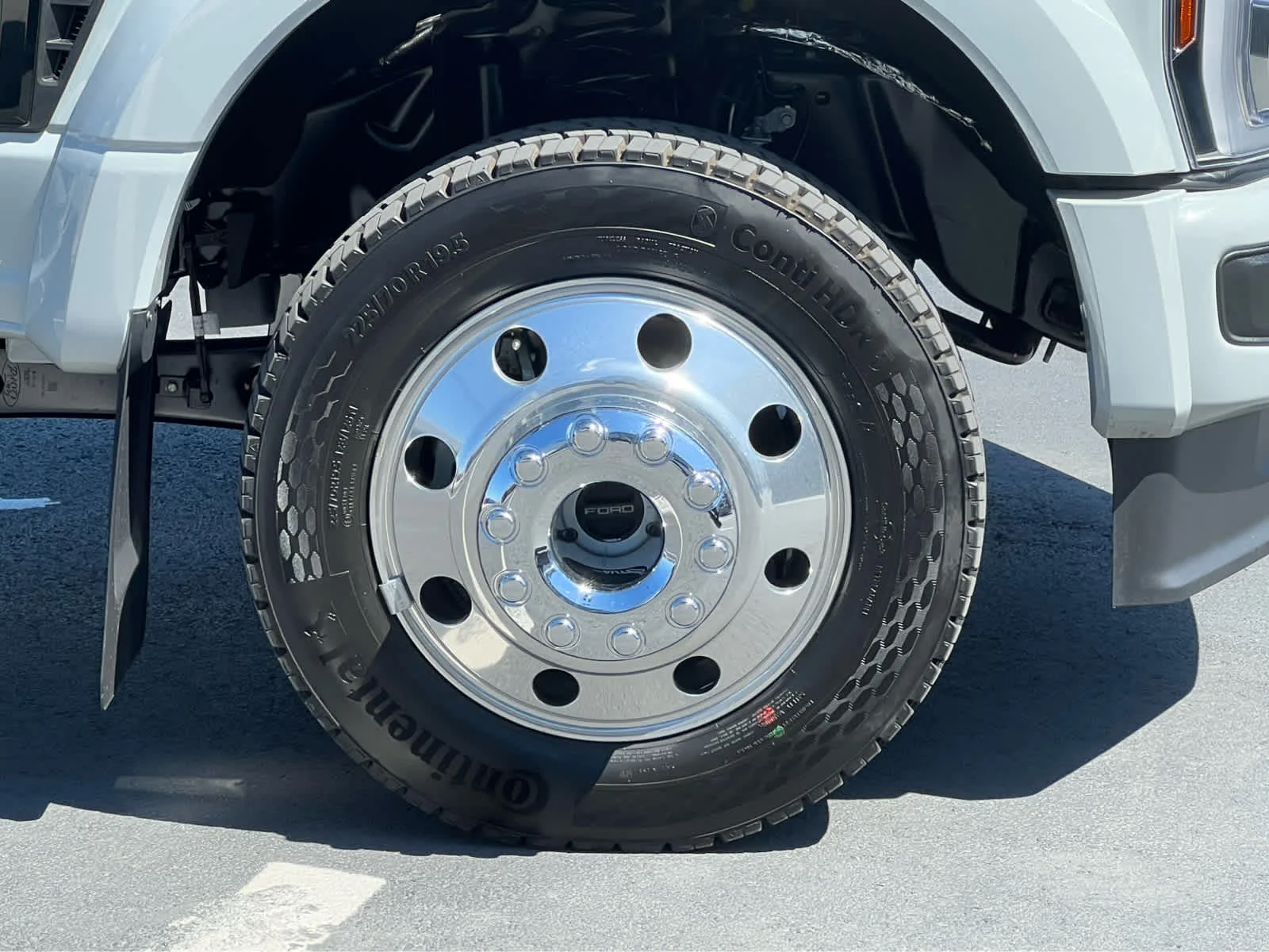New 2026 Avalanche Ford F-450® Platinum® image 16