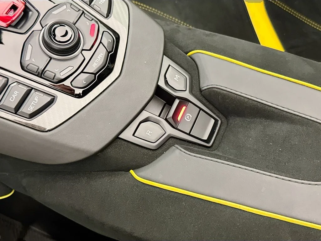 2017 Lamborghini Aventador Superveloce - Photo 17