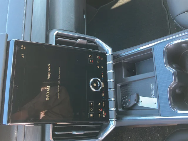 2026 GMC Acadia Elevation - Photo 16