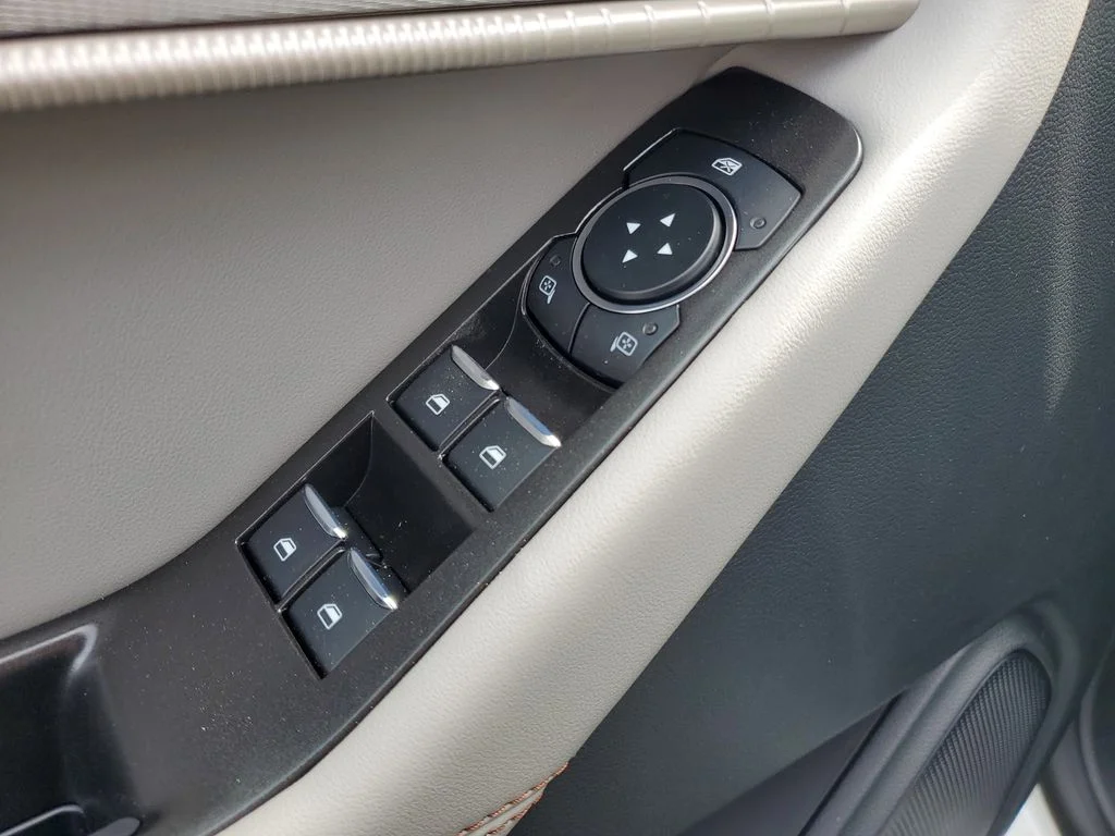 2026 Ford Explorer Active - Photo 20