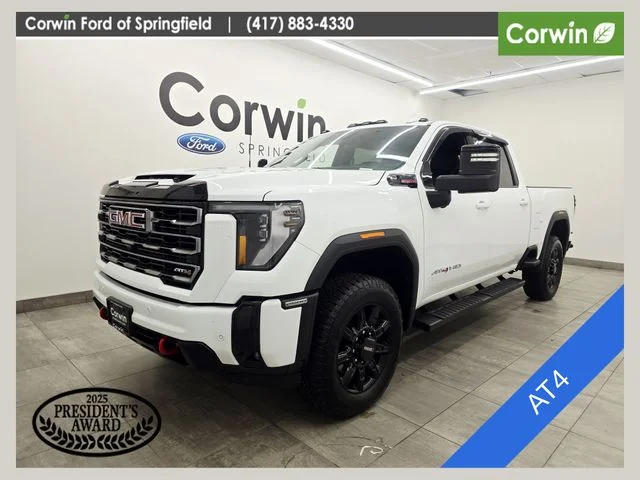 2025 GMC Sierra 4WD Crew Cab Standard Box AT4's photo