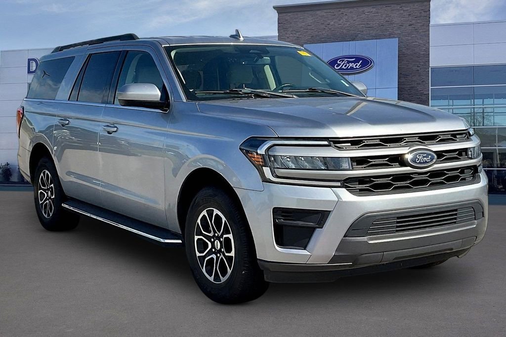 2022 Ford Expedition XLT MAX's photo