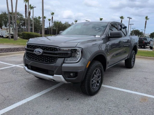 New 2026 Carbonized Gray Metallic Ford XLT image 8