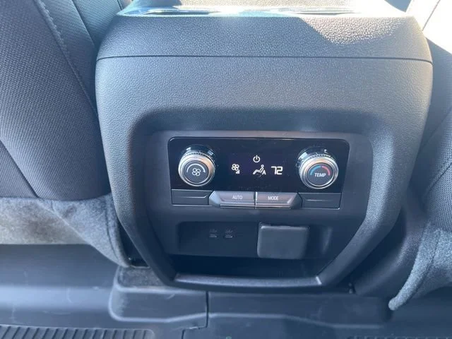 New 2026 Summit White GMC Elevation image 33