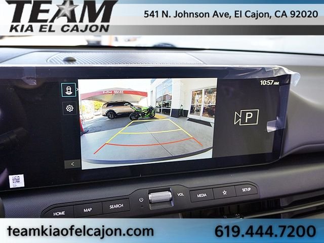 Used 2026 White Kia LXS image 28