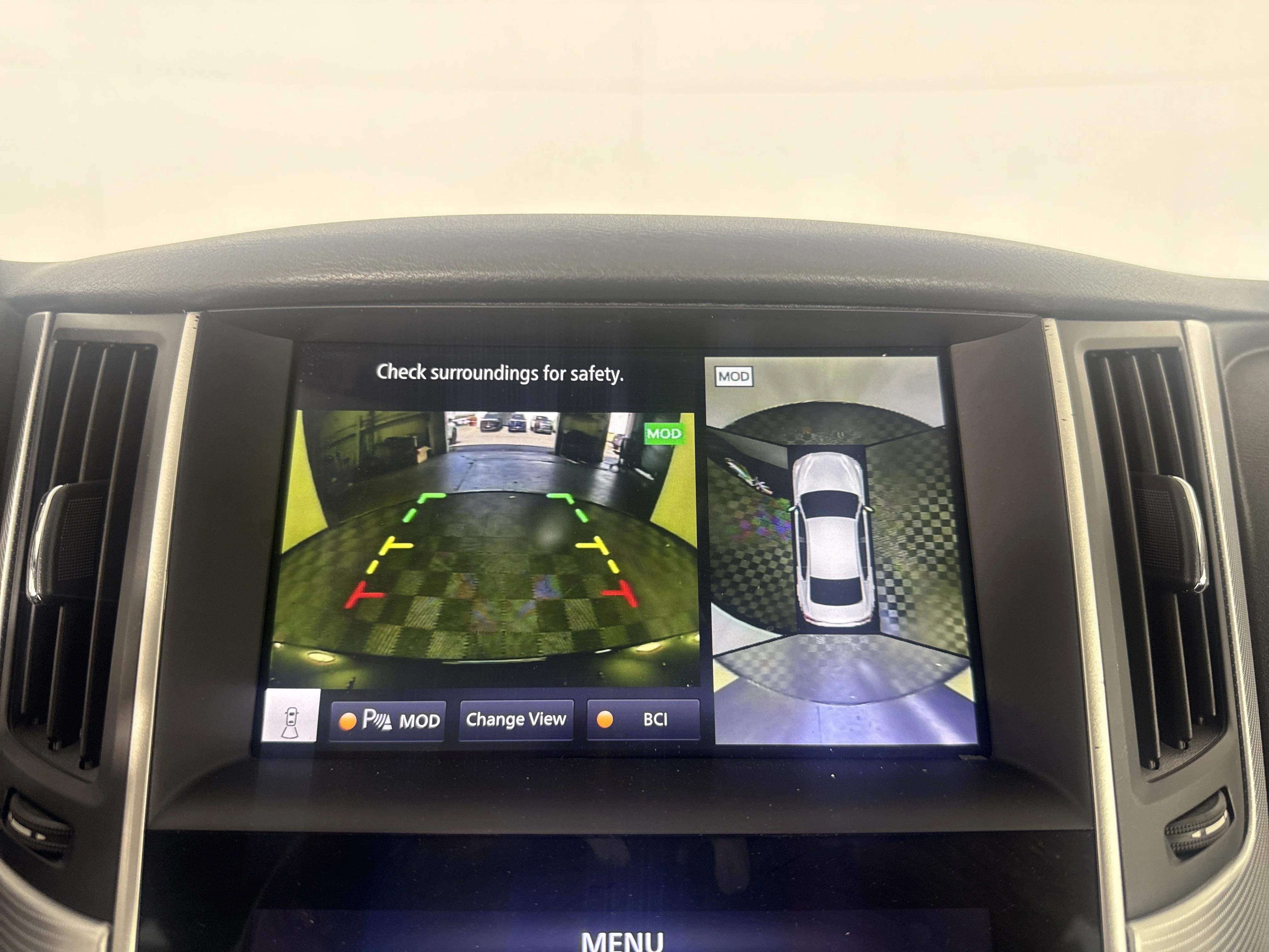 Used 2023 Midnight Black INFINITI LUXE image 29