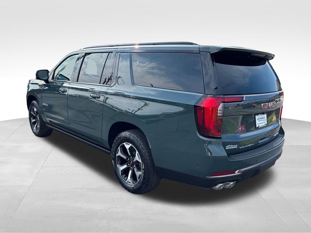 New 2026 Midnight Pine GMC AT4 Ultimate image 3