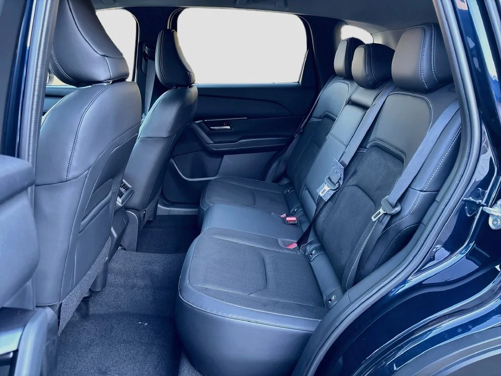 New 2026 Navy Blue Mica Mazda 2.5 S Preferred AWD image 24