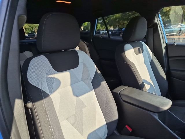 Used 2024 Blue Chevrolet 1RS image 30